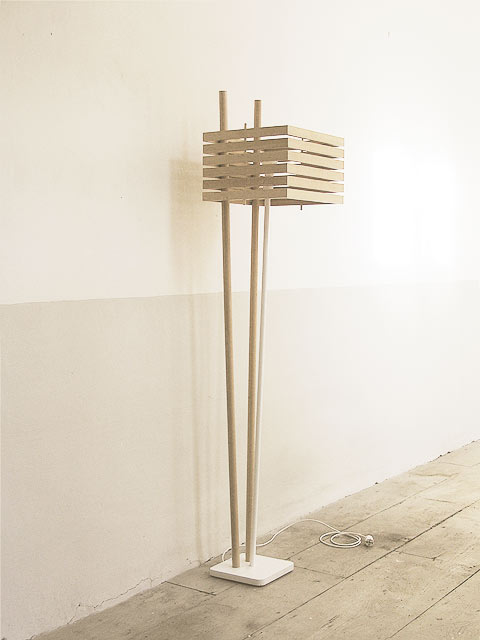 FRAMES LAMP是艺术家Guille Rodríguez的作品。类别物品，家具，家具，浪漫主义，工匠工艺，木工。“精神不是形状”系列。charpenters团队。Beech Wood. 4个不同点，20K个观点，27个欣赏，1个评论，…