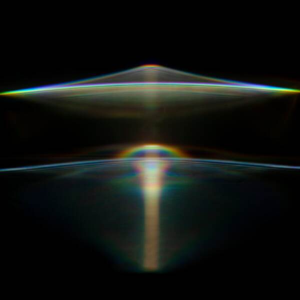 纯光-研究180 -浮动非对象由Bernd Walz在摄影数字