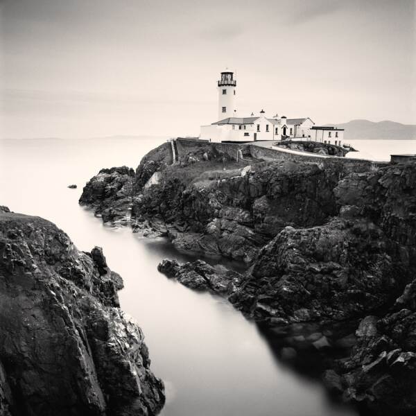 Fanad Head Lighthouse。由Rafal Krol摄于摄影中等格式电影