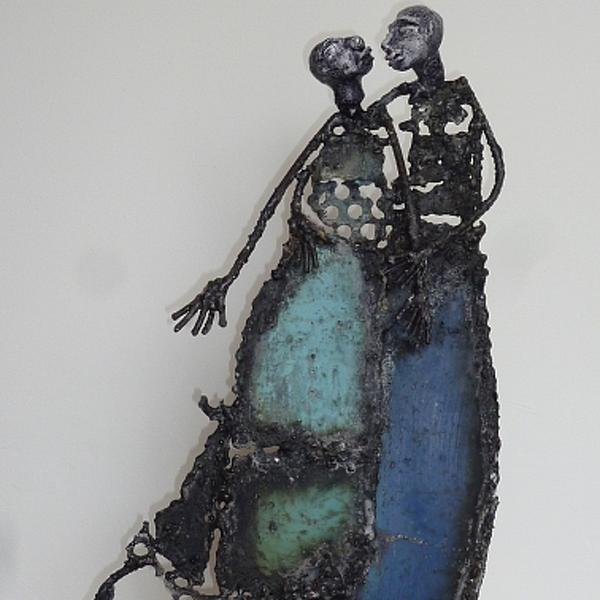 En Suspension by Myriam Rueff in Sculpture Metal